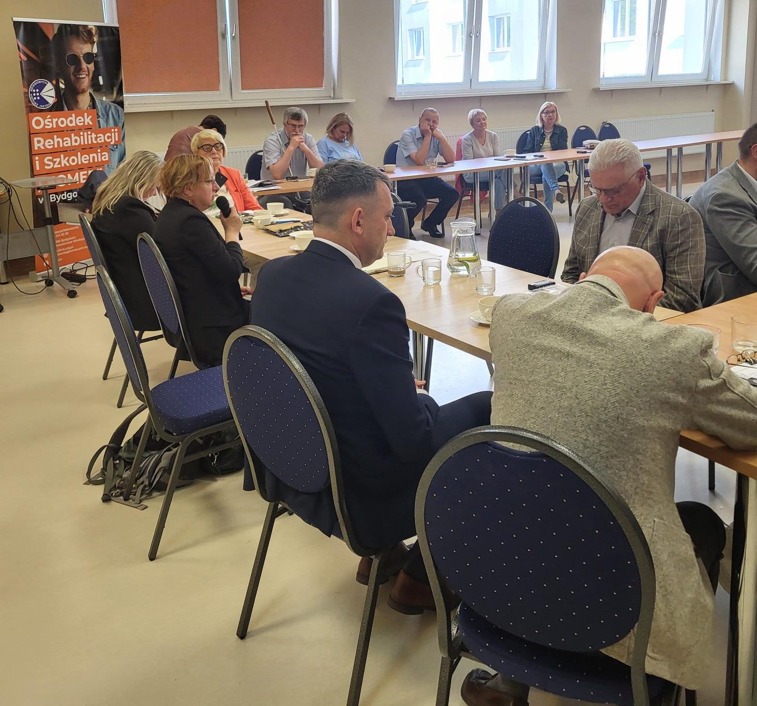 Uczestnicy podczas spotkania networkingowego.